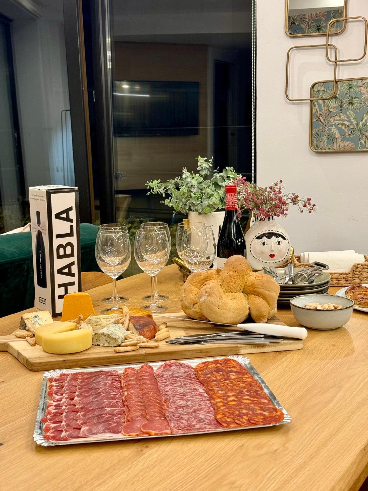 Covadonga Apartman Oviedo Kültér fotó